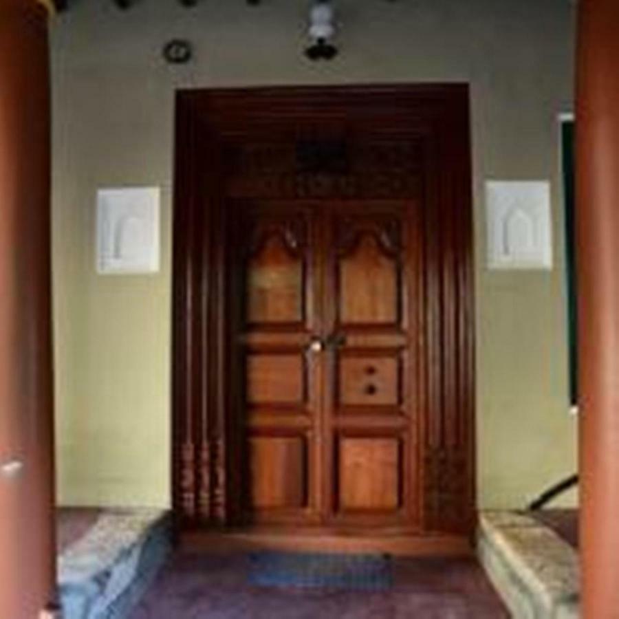 Villa Sentosa Kottakuppam Exteriör bild