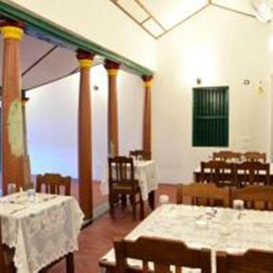 Villa Sentosa Kottakuppam Exteriör bild